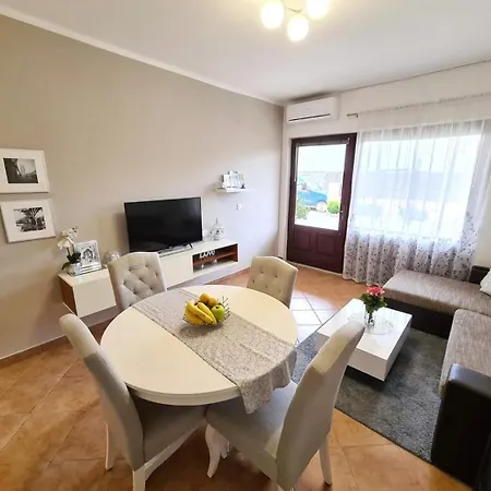 Apartamento By The Sea Pakostane, Biograd - 27729 Pakoštane